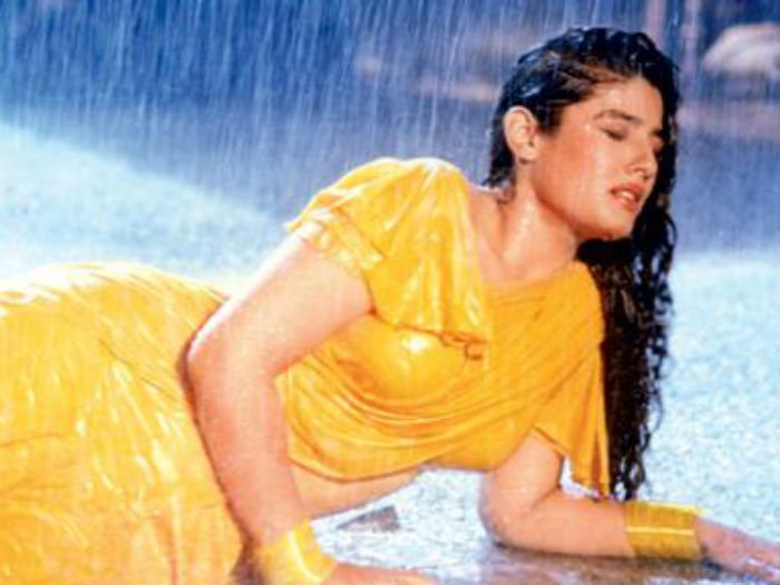 12 Pictures Which Prove 90’s Was Era Of Beauties In Bollywood