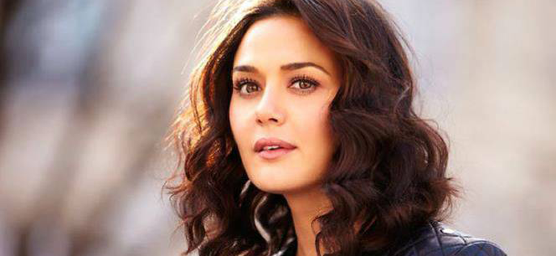 Preity Zinta And Her Rumoured Love Affairs, List Includes An Extra-marital Affair Too!