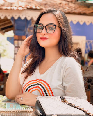 Aliya Naaz Wiki