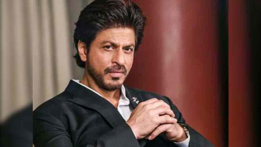 11 things Shah Rukh Khan revealed about himself that will leave you SHOCKED!