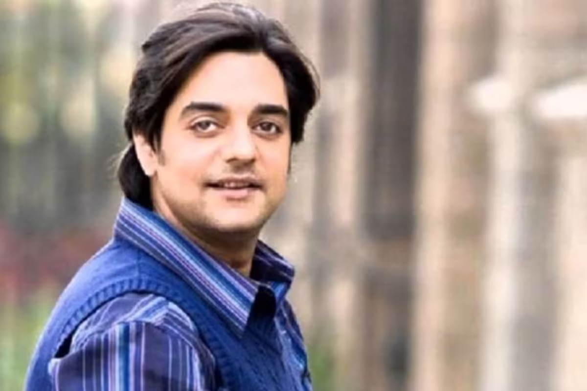 This Actor Left UPSC Prep For Films; Then Left Bollywood At Peak Of His Career
