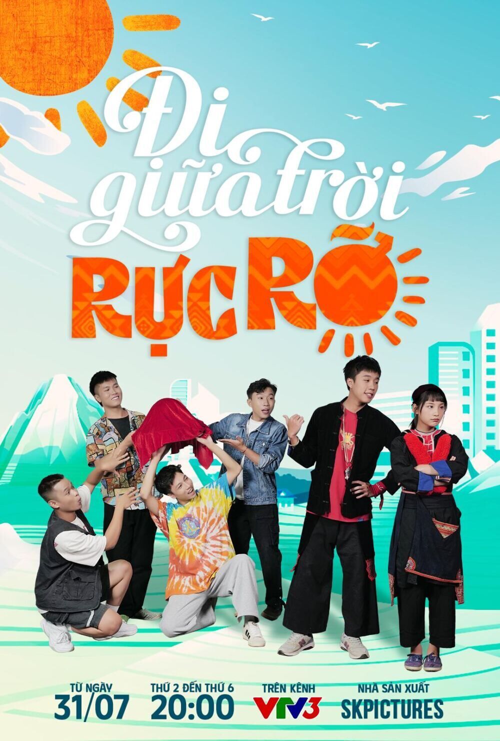 Di Giua Troi Ruc Ro Cast, OTT, Budget, Box Office, And More