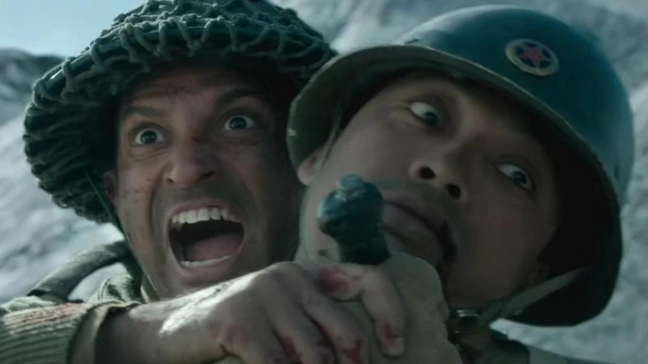 History Made: Farhan Akhtar's '120 Bahadur' Becomes First Film to Hit 800 Defence Theatres Nationwide