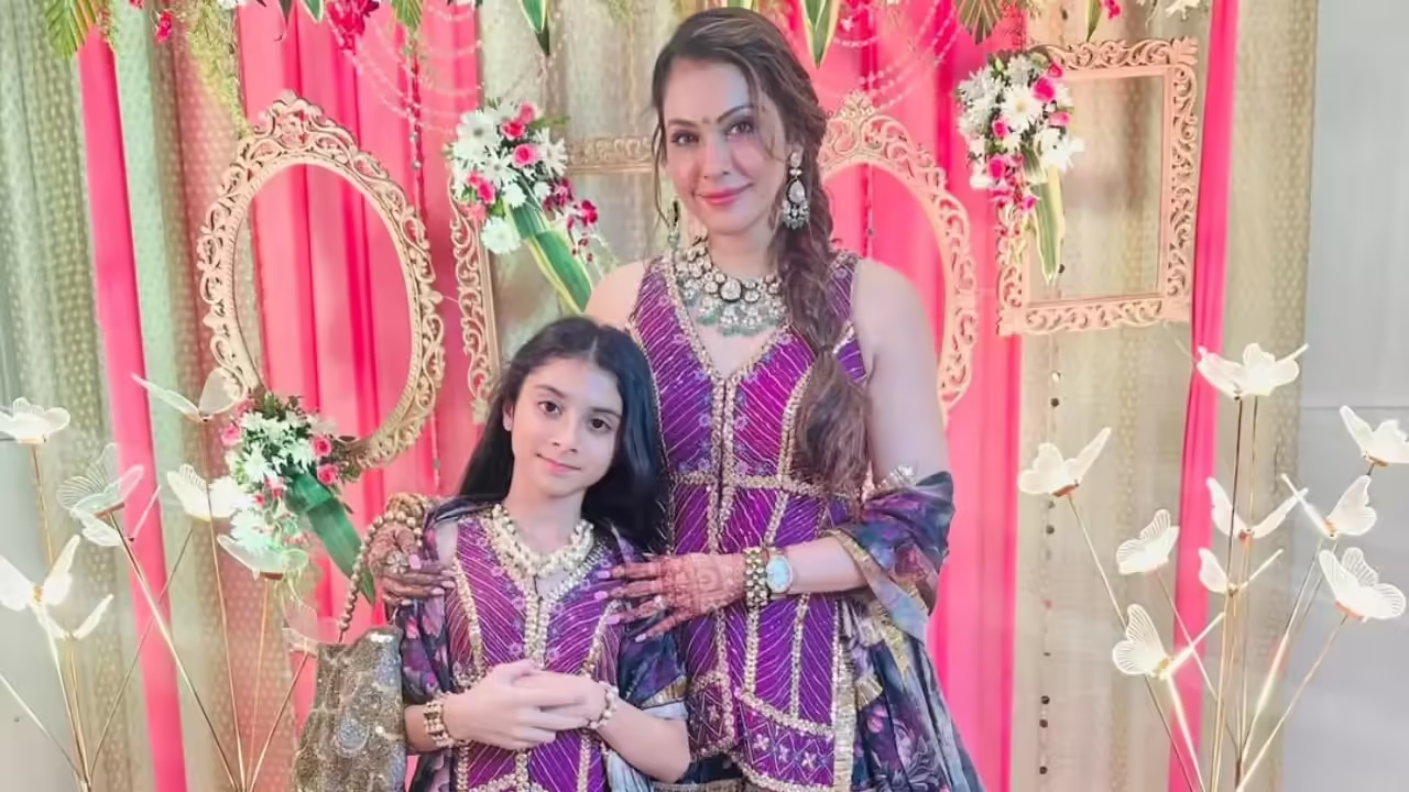'No Fear, No Pressure': Isha Koppikar's Viral Parenting Lesson Rewrites The Rulebook On Modern Motherhood 1 'No Fear, No Pressure': Isha Koppikar's Viral Parenting Lesson Rewrites The Rulebook On Modern Motherhood
