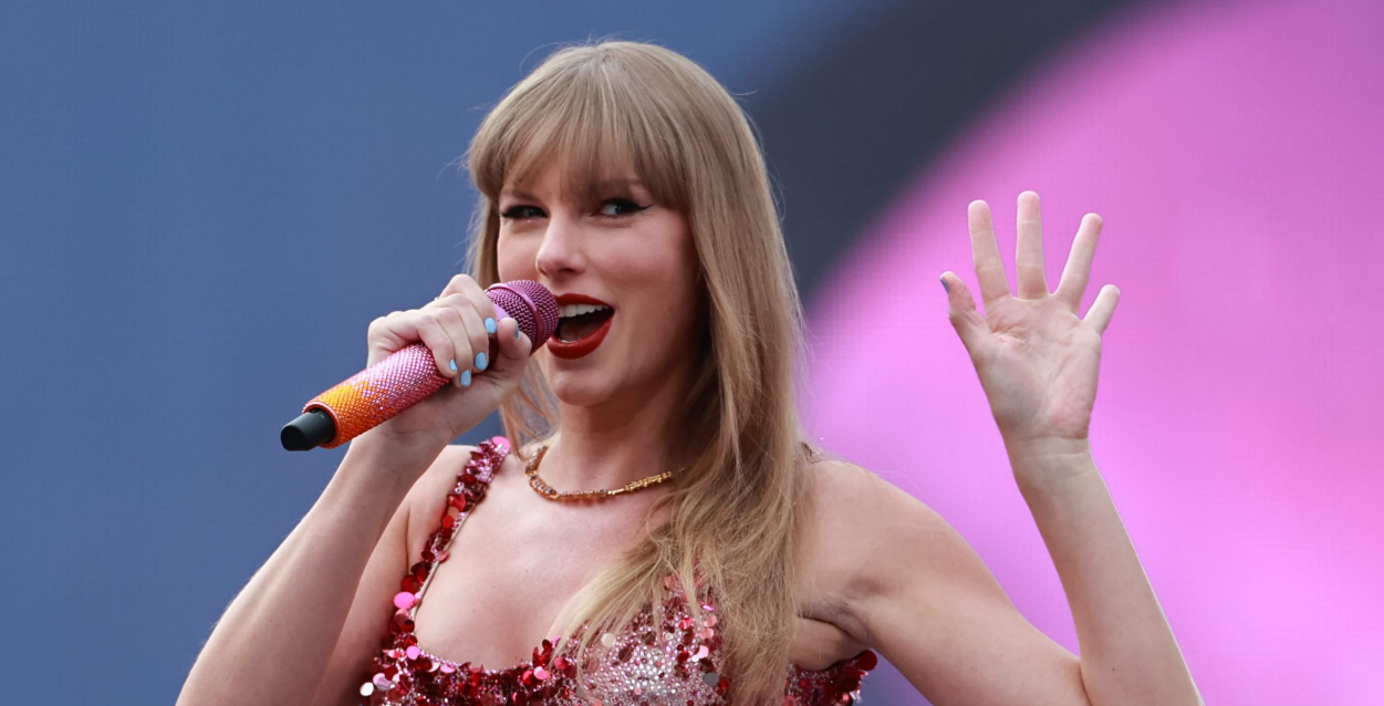 ‘Parasocial’ Crowned Word of the Year: Decoding the ‘Me’ Obsession with Celebrity Fandom in 2025